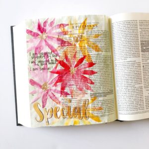 Easy Watercolor Flower- Aster- Bible Journaling With Me - Scribbling Grace